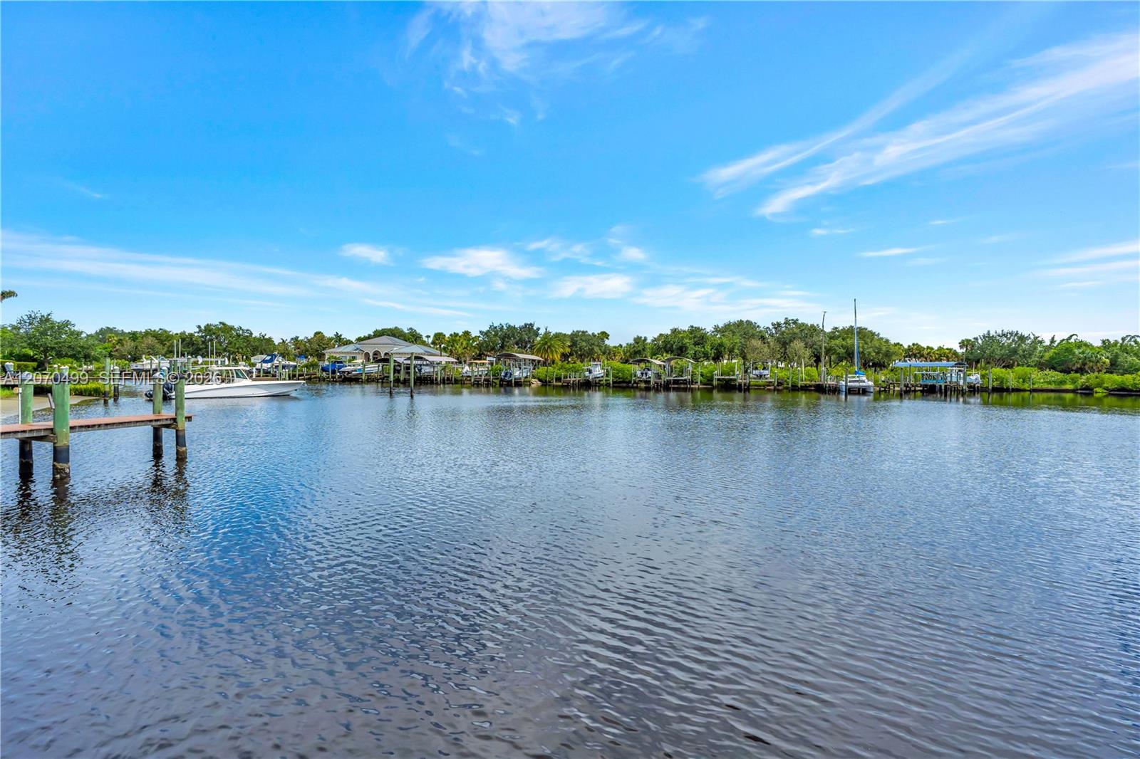 665 Sw Yacht Basin Way Property Photo 44