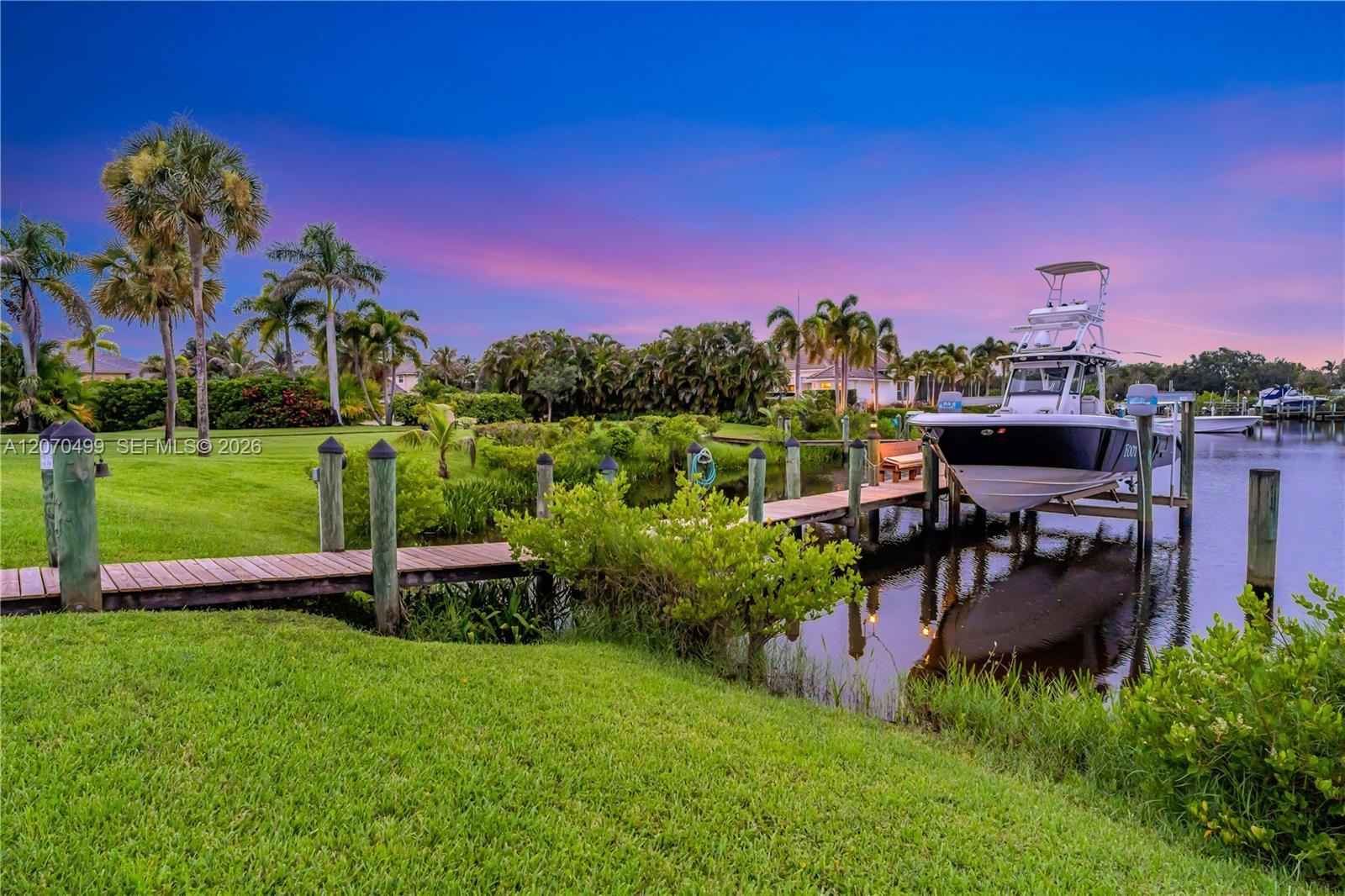 665 Sw Yacht Basin Way Property Photo 85