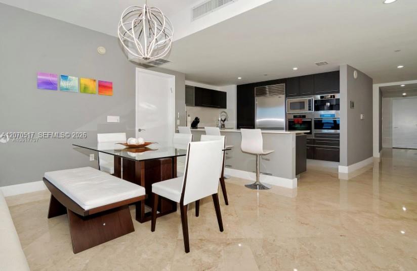 A12070517 Property Photo 7