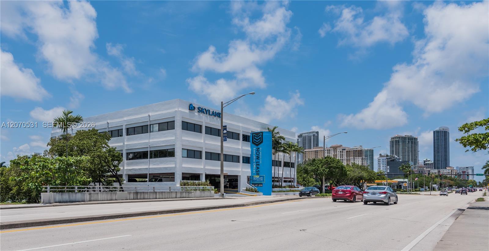 955 S Federal Highway Property Photo 3