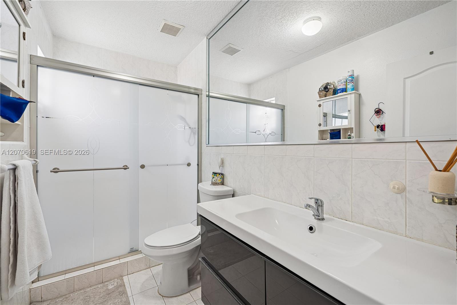 2902 Sw 136th Court Property Photo 17