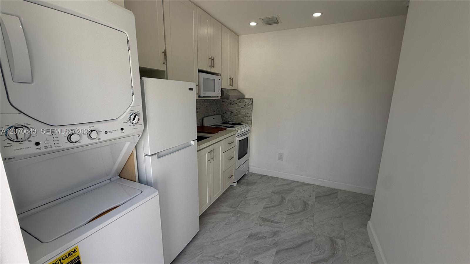 7804 Sw 129th Court B Property Photo 2