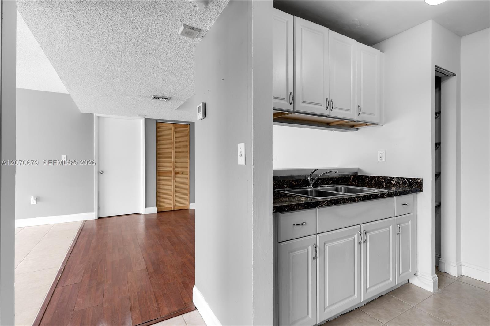 8004 Sw 149th Avenue C216 Property Photo 5
