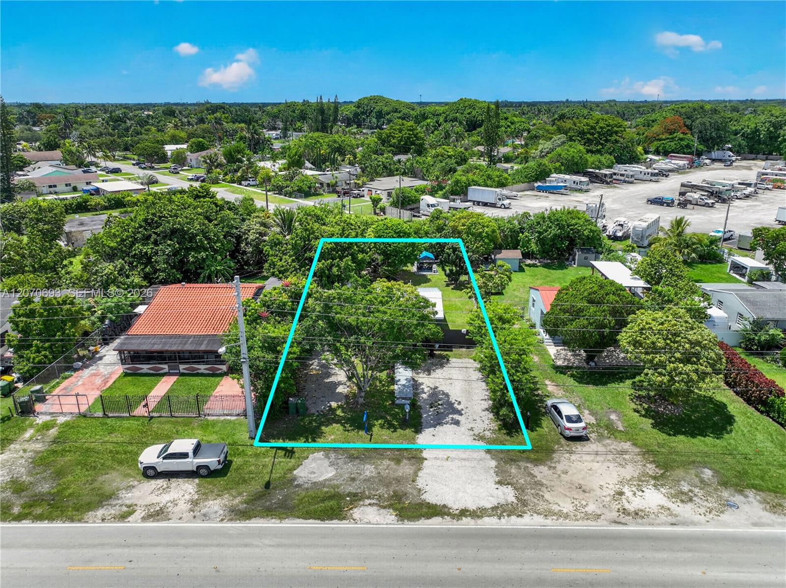 1238 Old Dixie Highway Property Photo 1