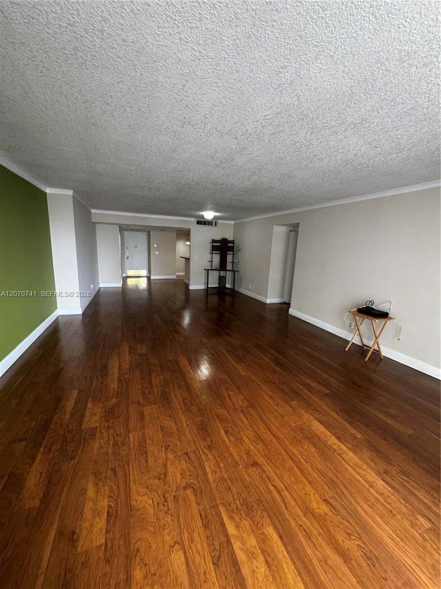 A12070741 Property Photo 10