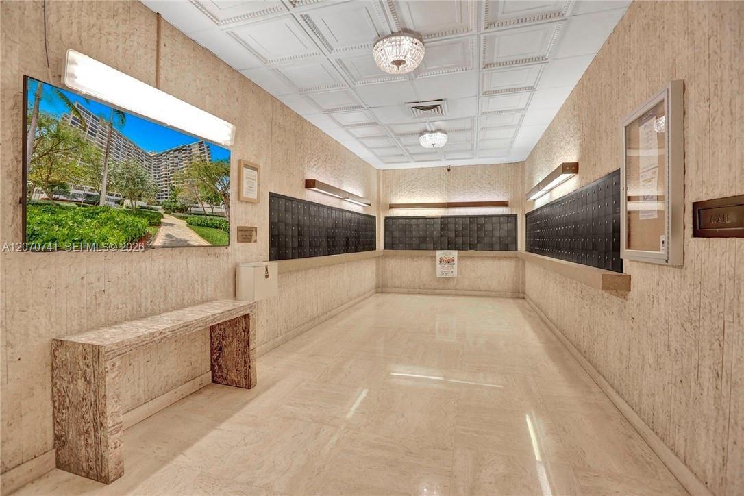 A12070741 Property Photo 30