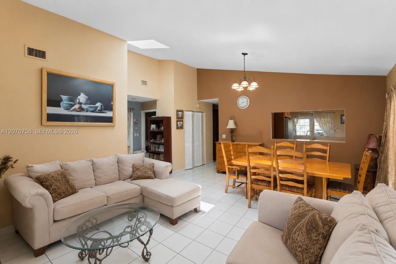12021 Sw 209th Street Property Photo 3