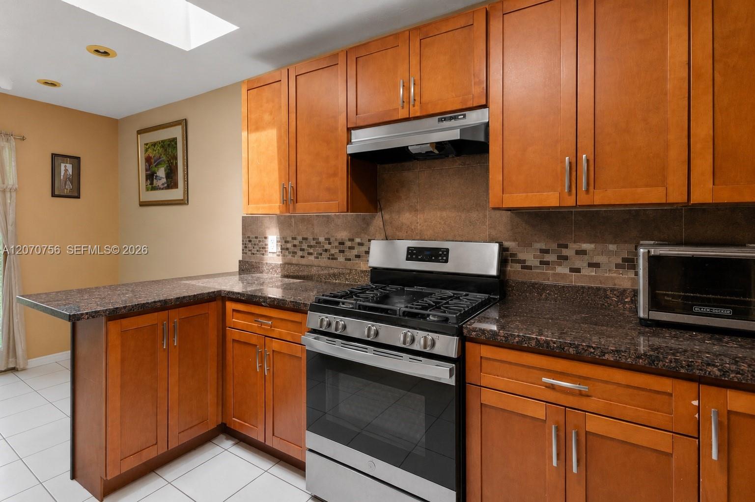 12021 Sw 209th Street Property Photo 7