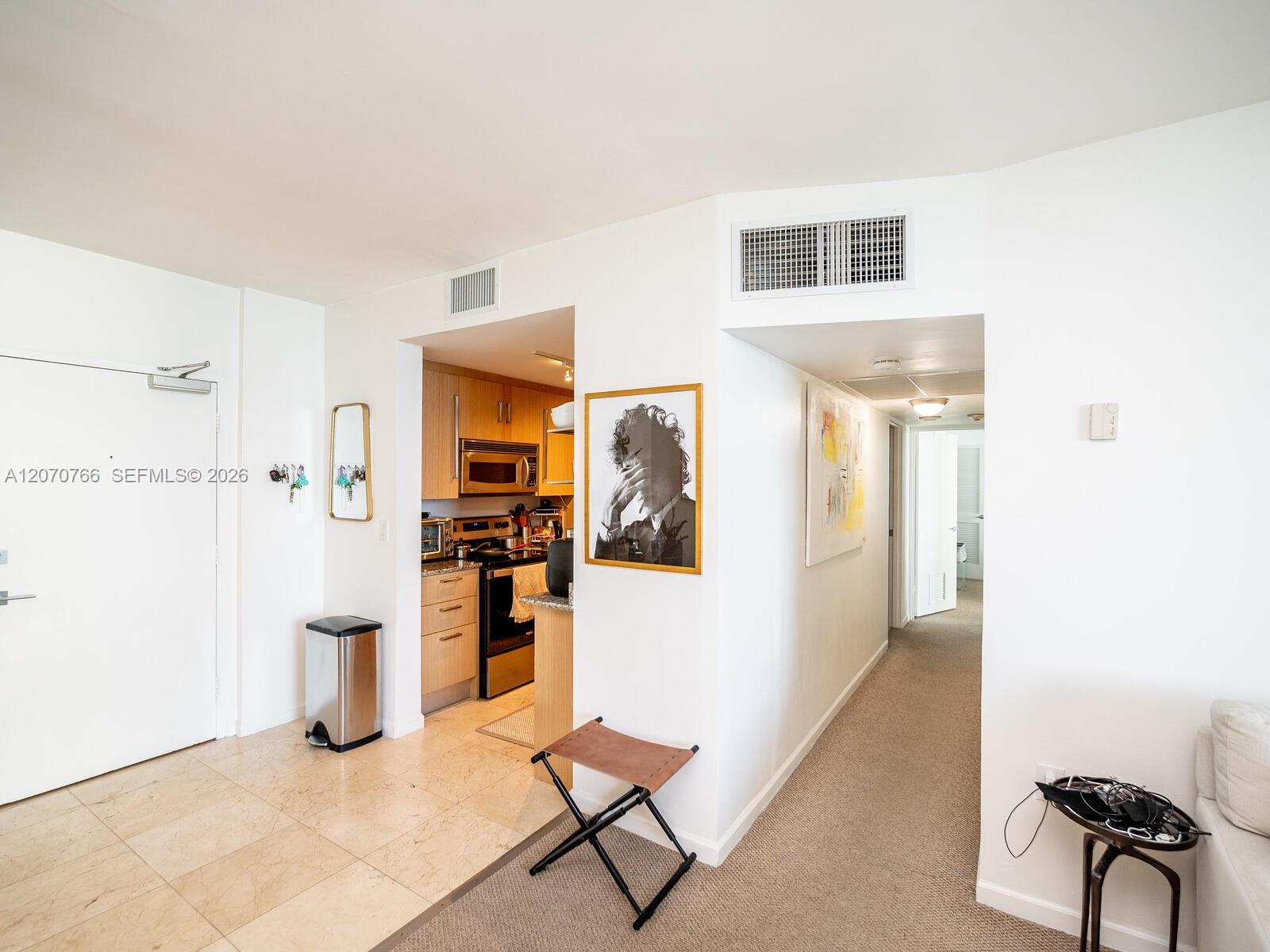 10275 Collins Avenue 1132 Property Photo 6