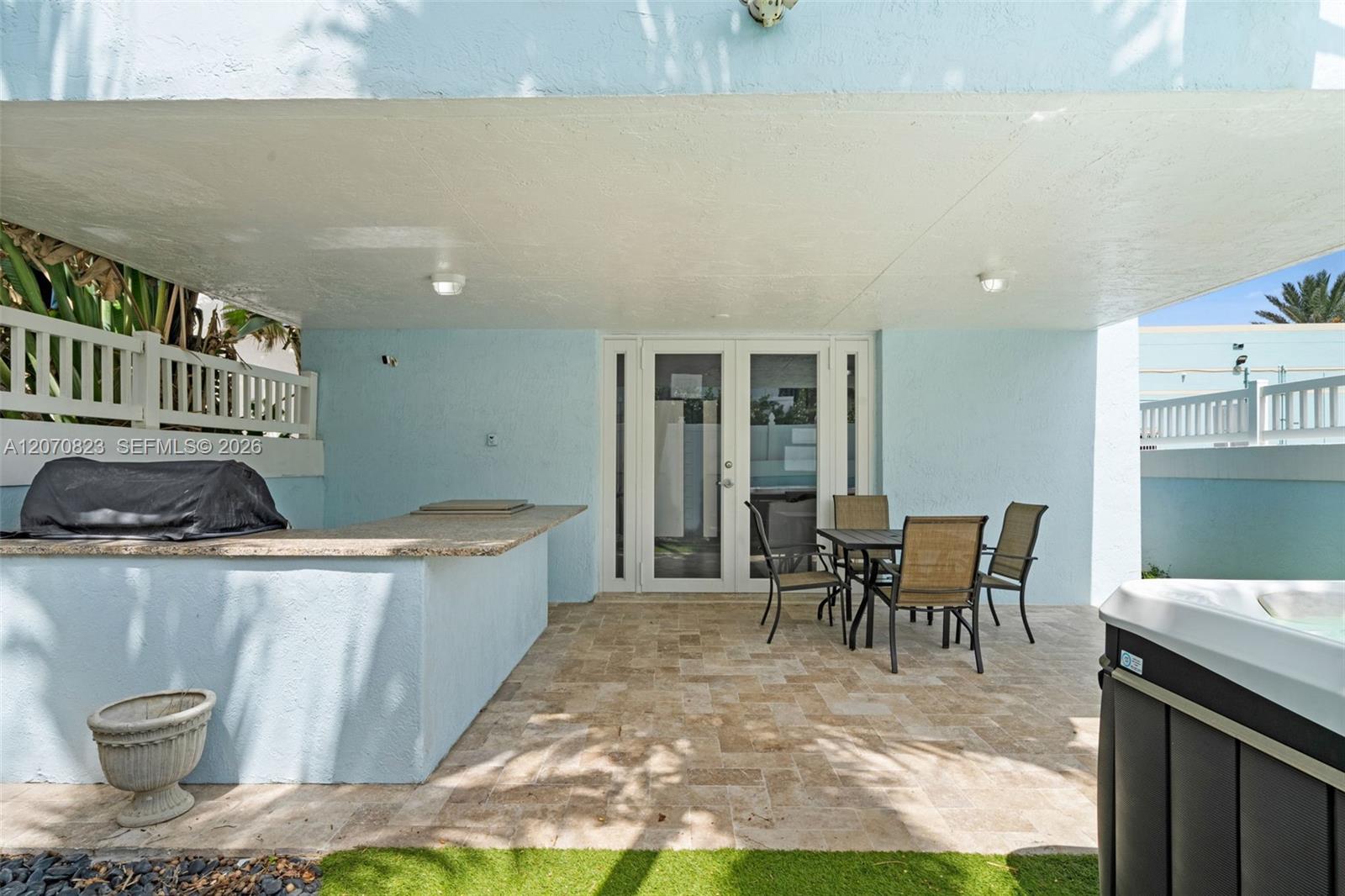 311 N Surf Road Property Photo 49