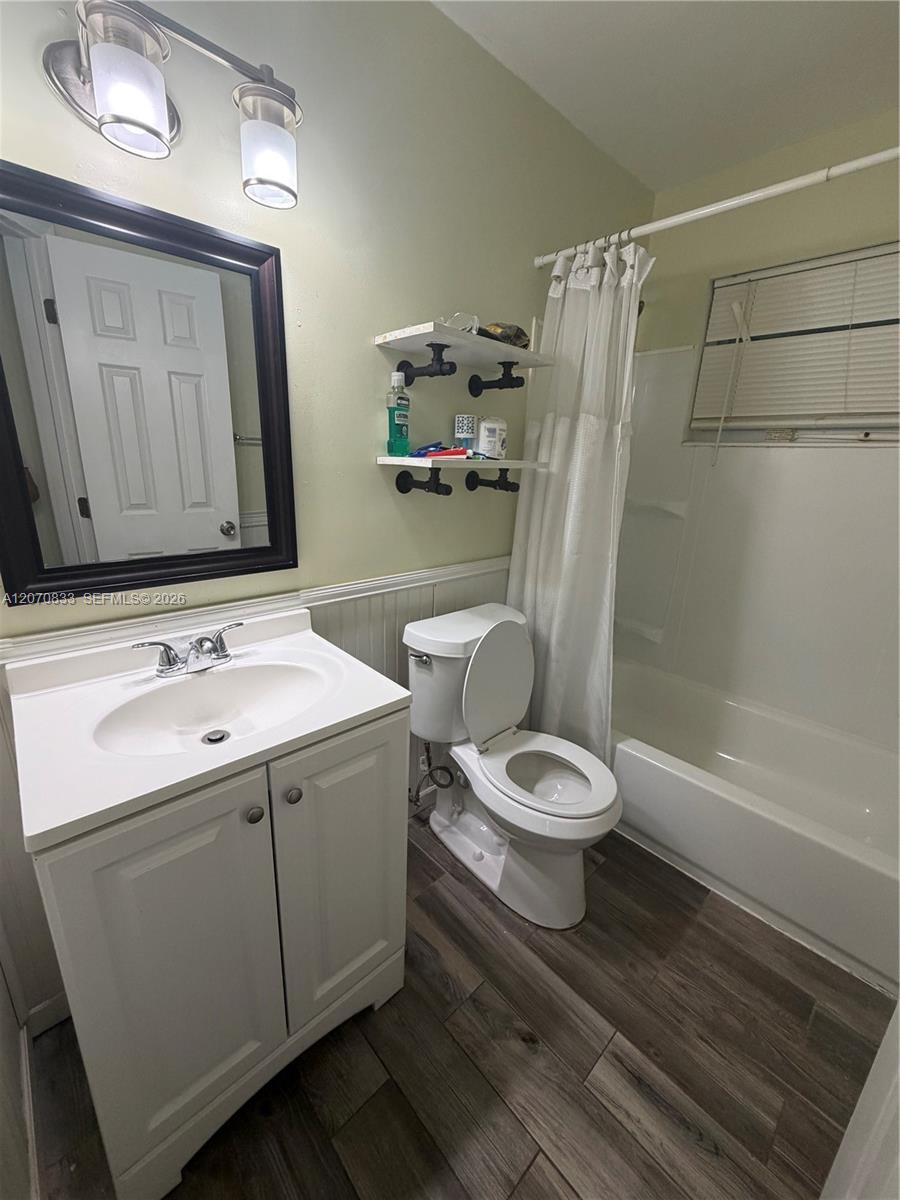 3631 Nw 9th Street Property Photo 7