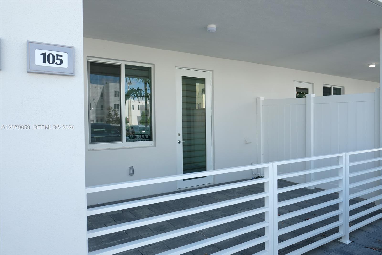 A12070853 Property Photo 19