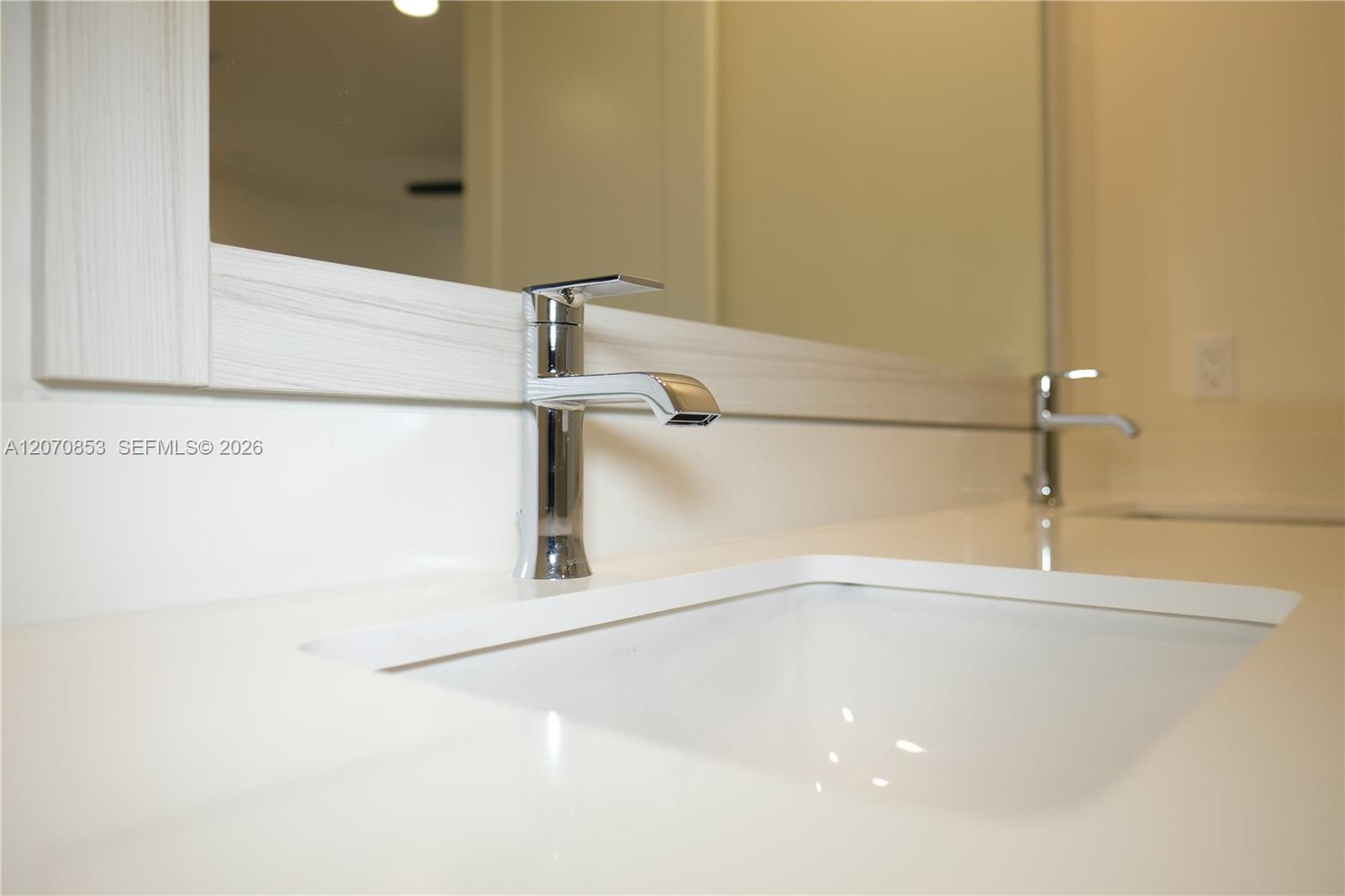 A12070853 Property Photo 21