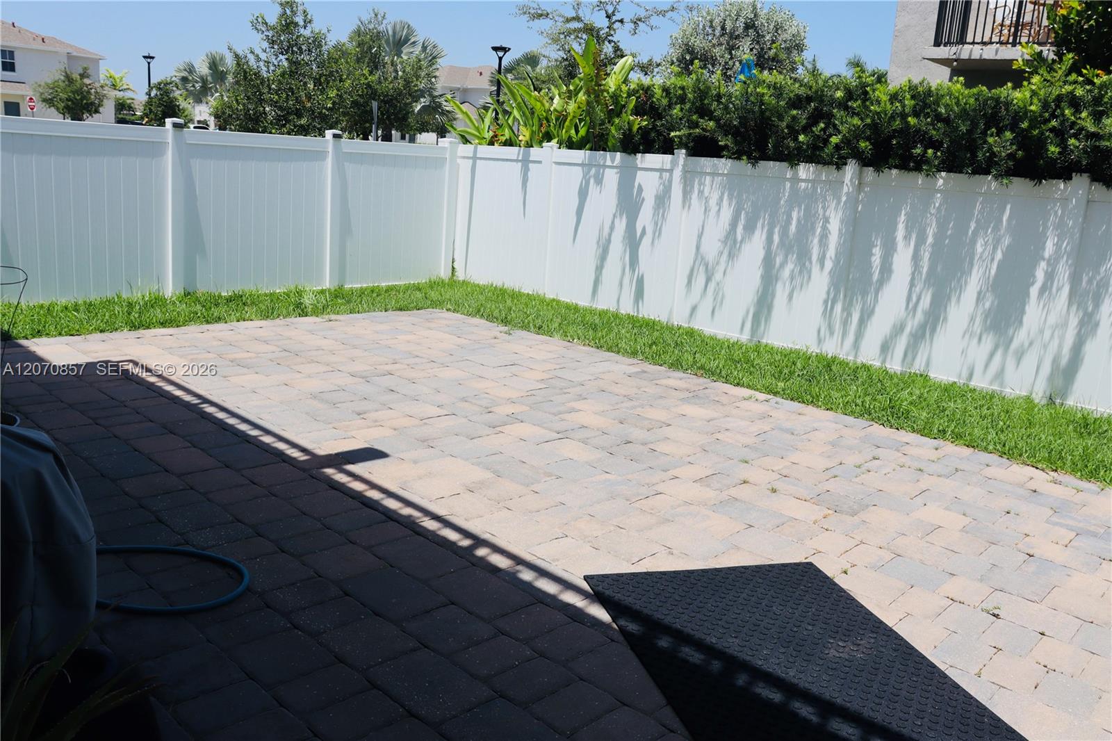 A12070857 Property Photo 13