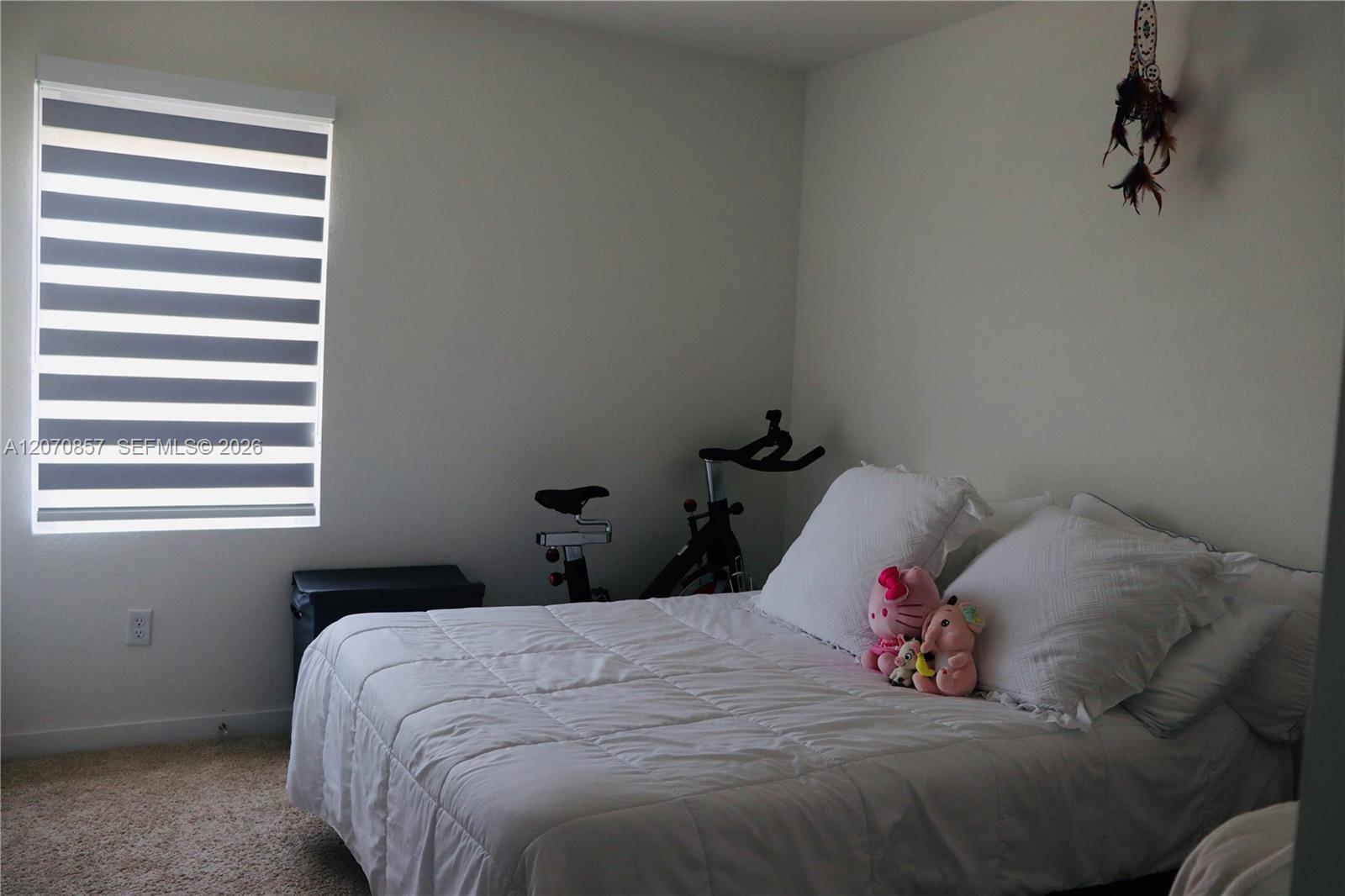 A12070857 Property Photo 26