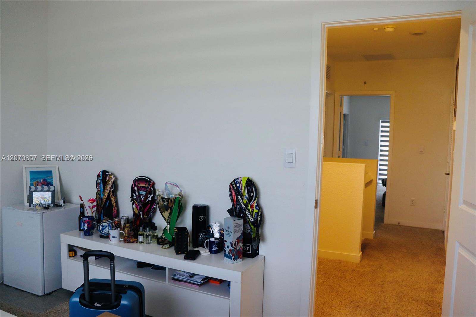 A12070857 Property Photo 33