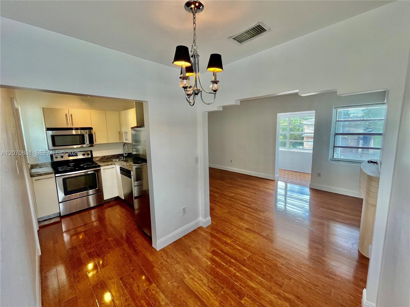 A12070861 Property Photo 1