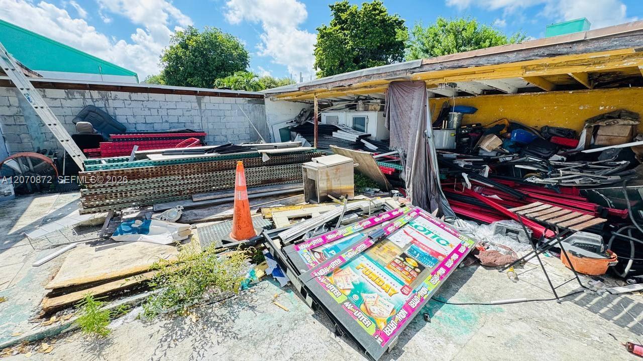 A12070872 Property Photo 15