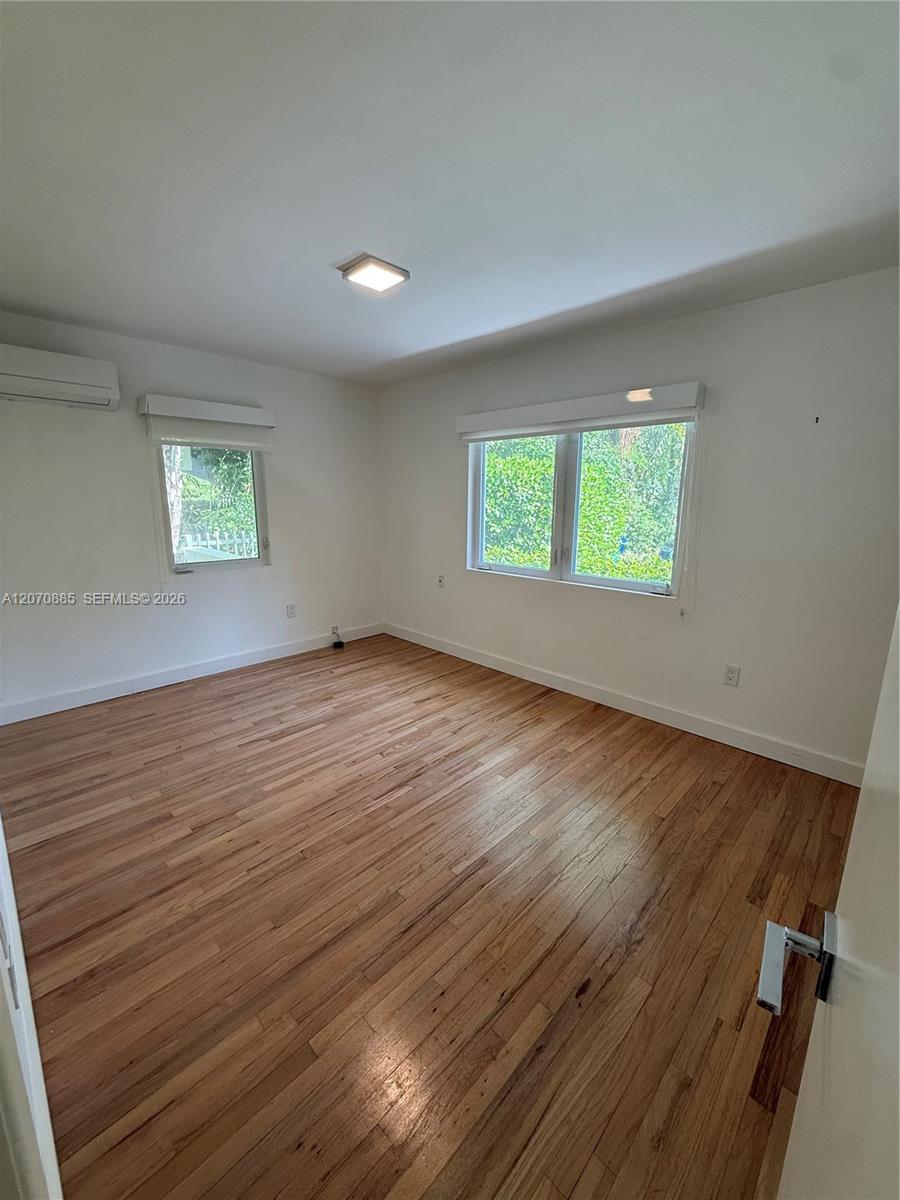 3865 Poinciana Avenue Property Photo 15