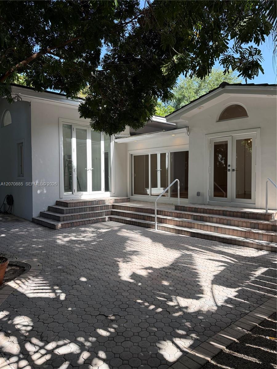 3865 Poinciana Avenue Property Photo 18