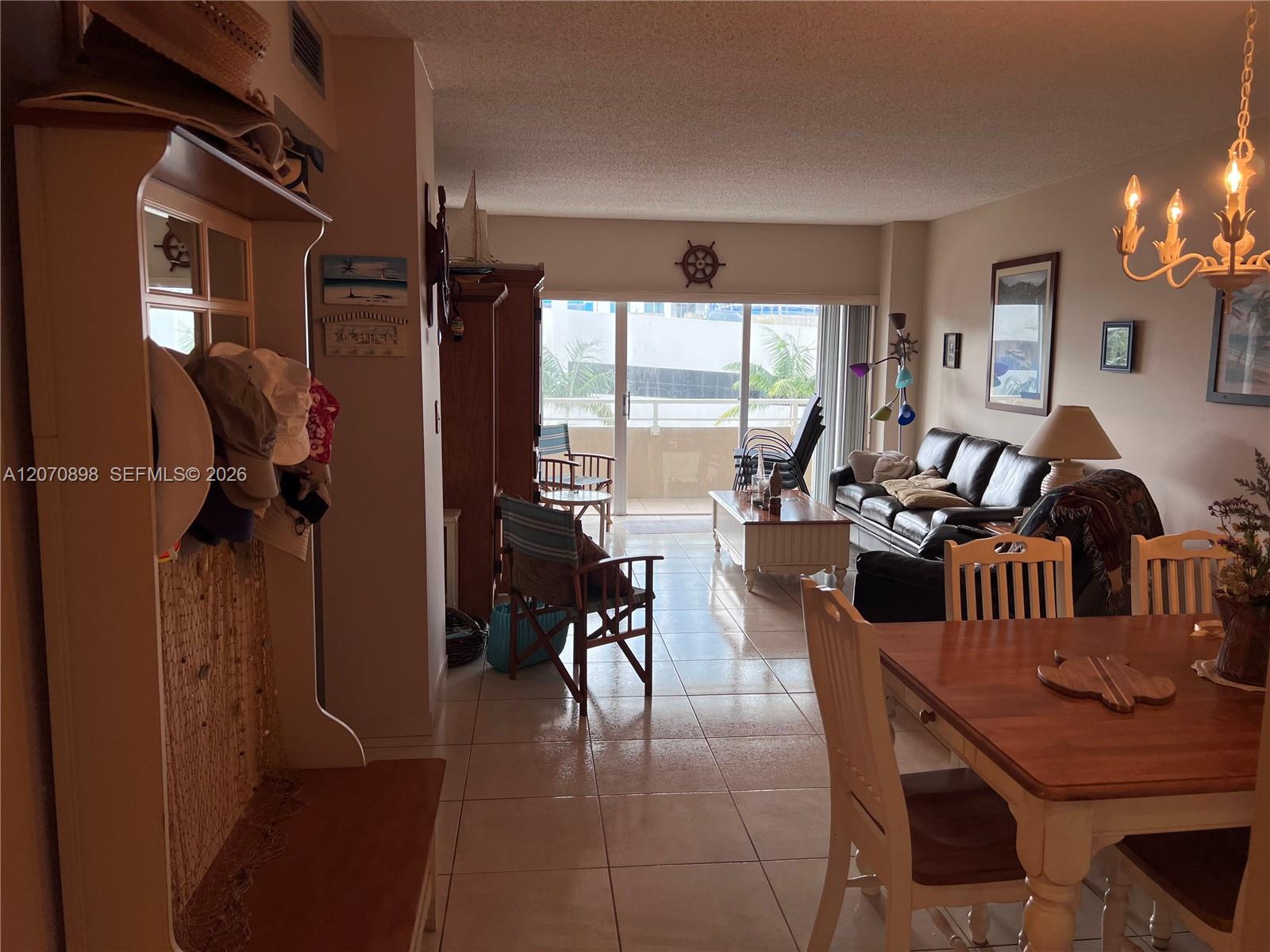 1965 S Ocean Drive 2D Property Photo 1