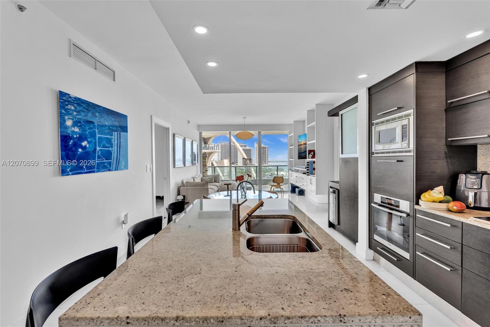 900 Biscayne Boulevard 1708 Property Photo 18