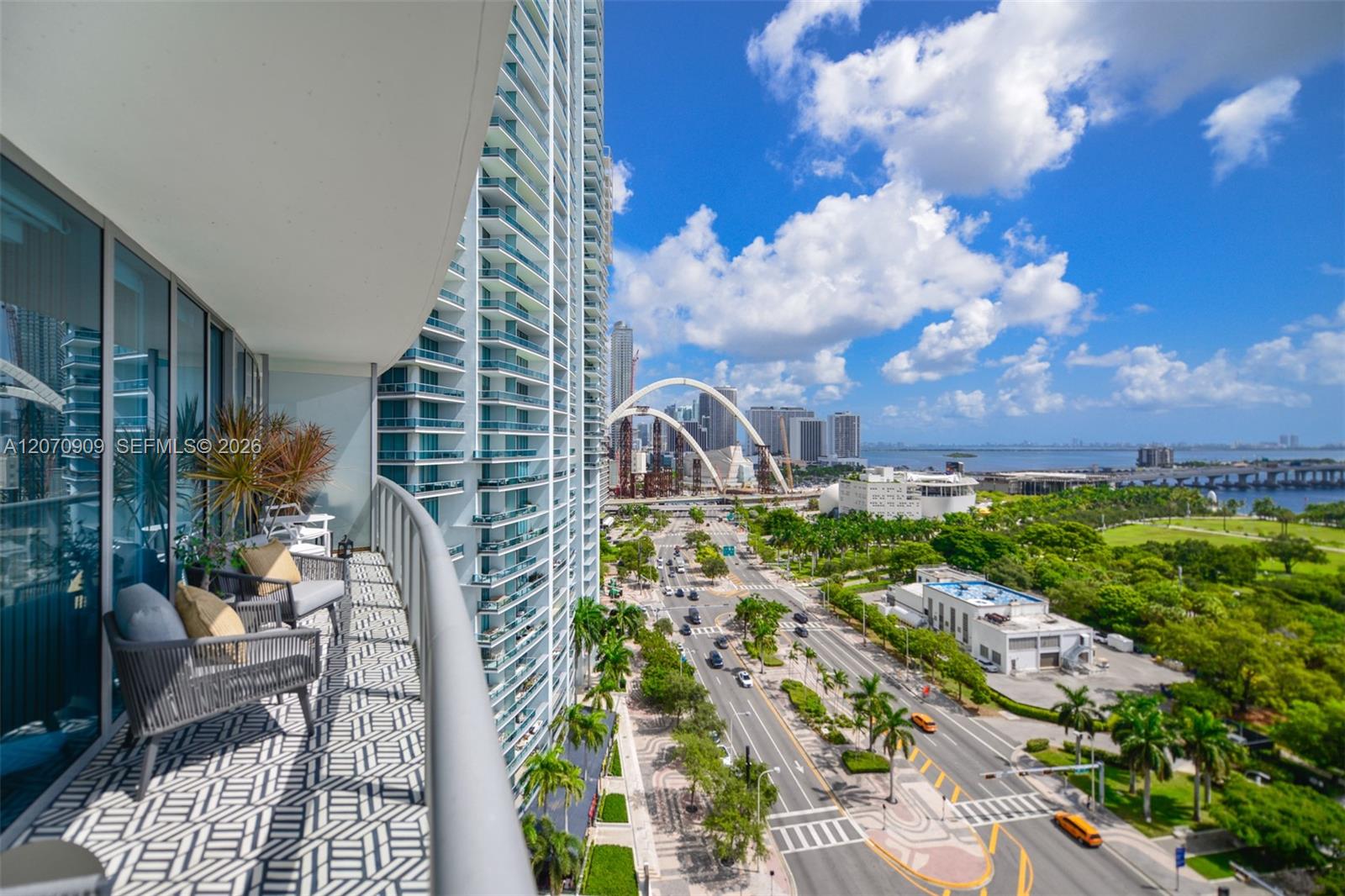 888 Biscayne Boulevard 1509 Property Photo 1