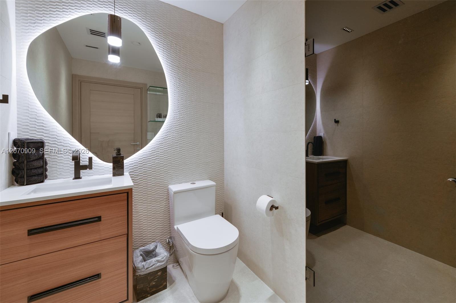 888 Biscayne Boulevard 1509 Property Photo 32