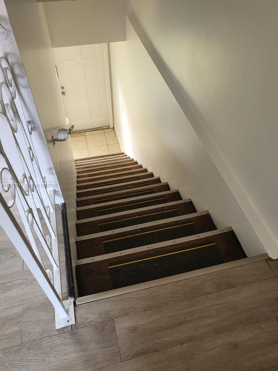 A12070917 Property Photo 20