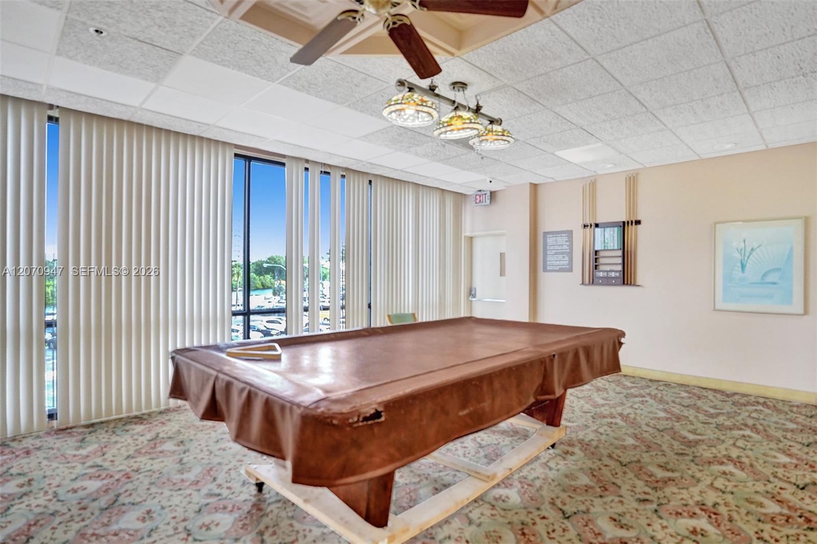 A12070947 Property Photo 49