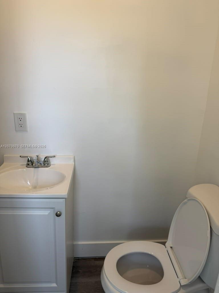 1236 Nw 28th Street 1 Property Photo 17