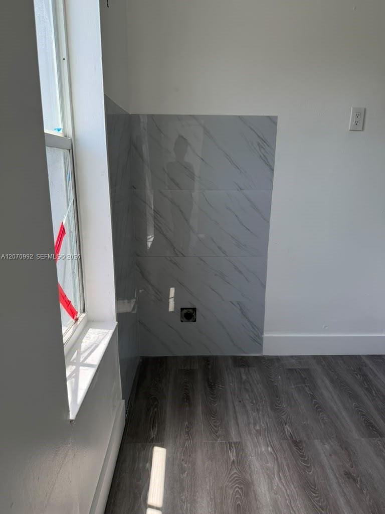 1236 Nw 28th Street 2 Property Photo 12