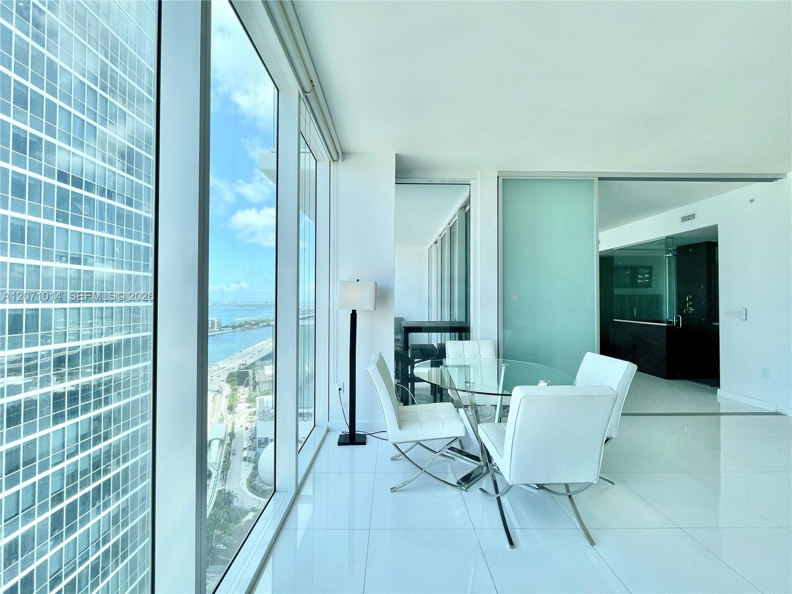 1040 Biscayne Boulevard 3305 Property Photo 14