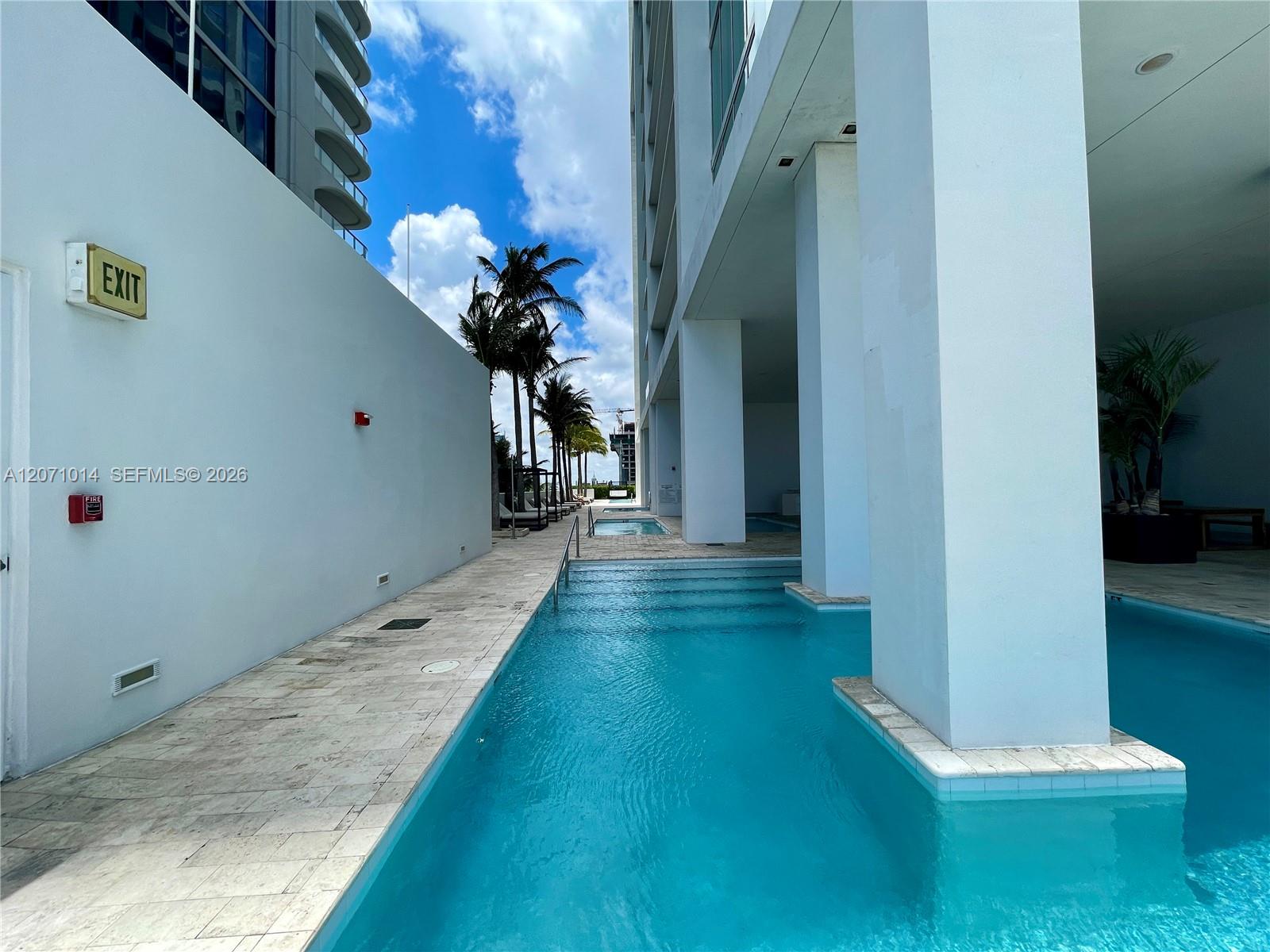 1040 Biscayne Boulevard 3305 Property Photo 65