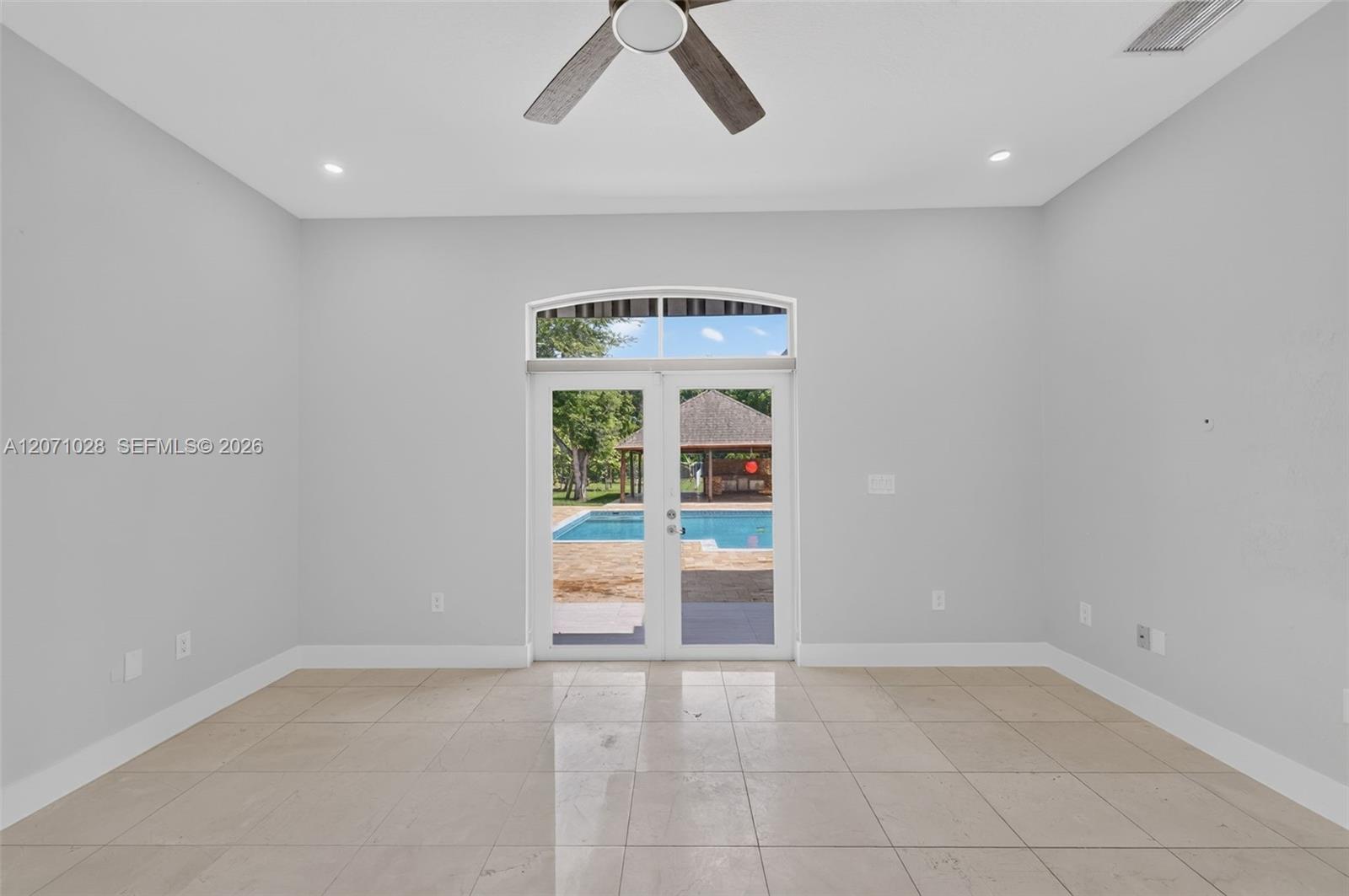 10890 Sw 95th Street Property Photo 60