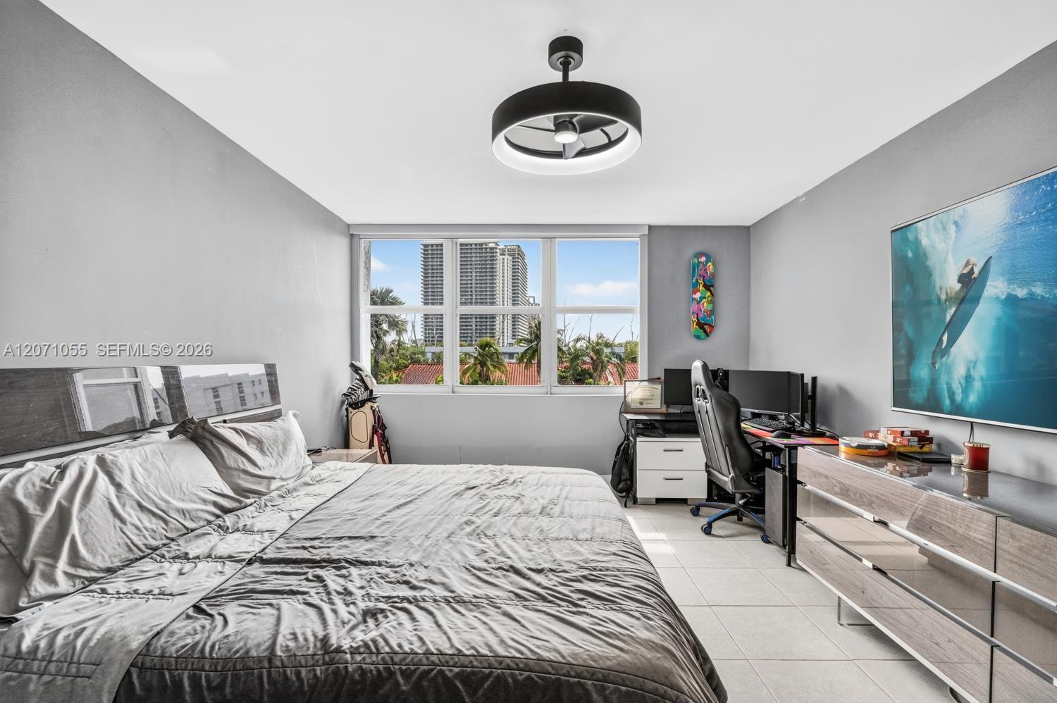 A12071055 Property Photo 16