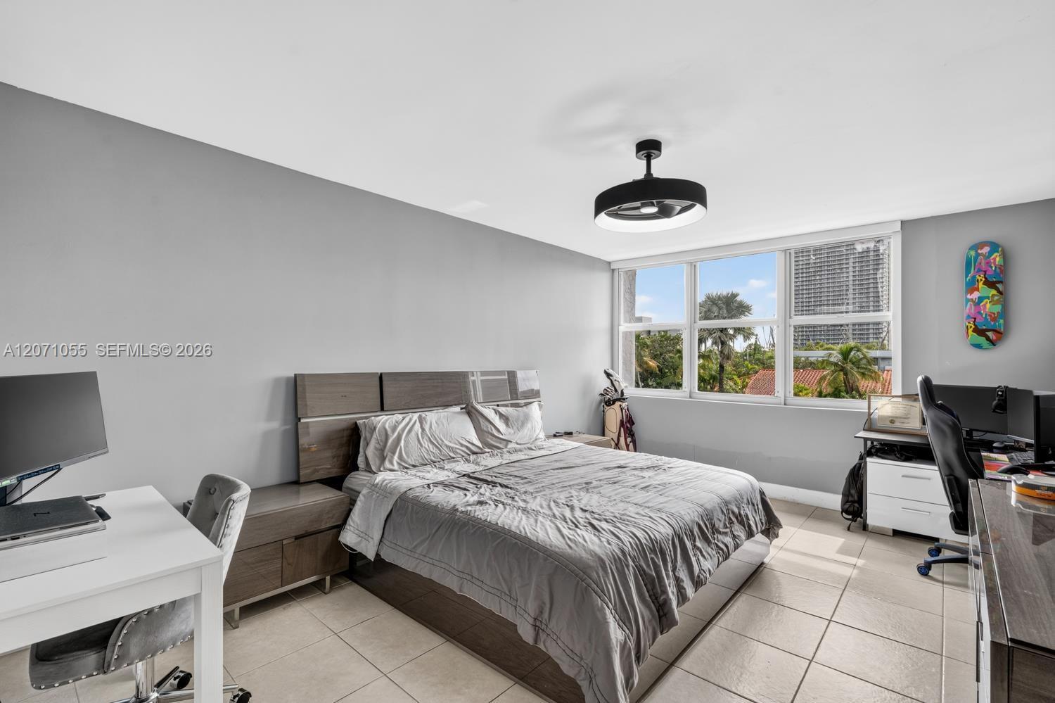 A12071055 Property Photo 17