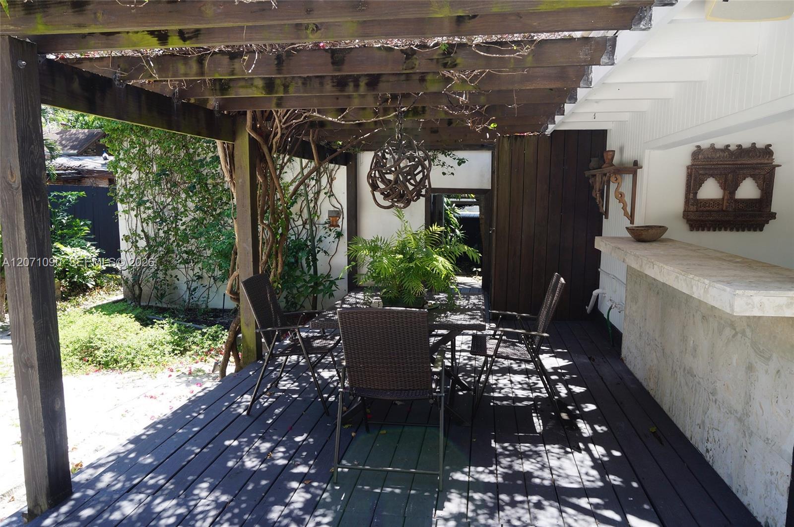 3596 Main Highway Property Photo 14