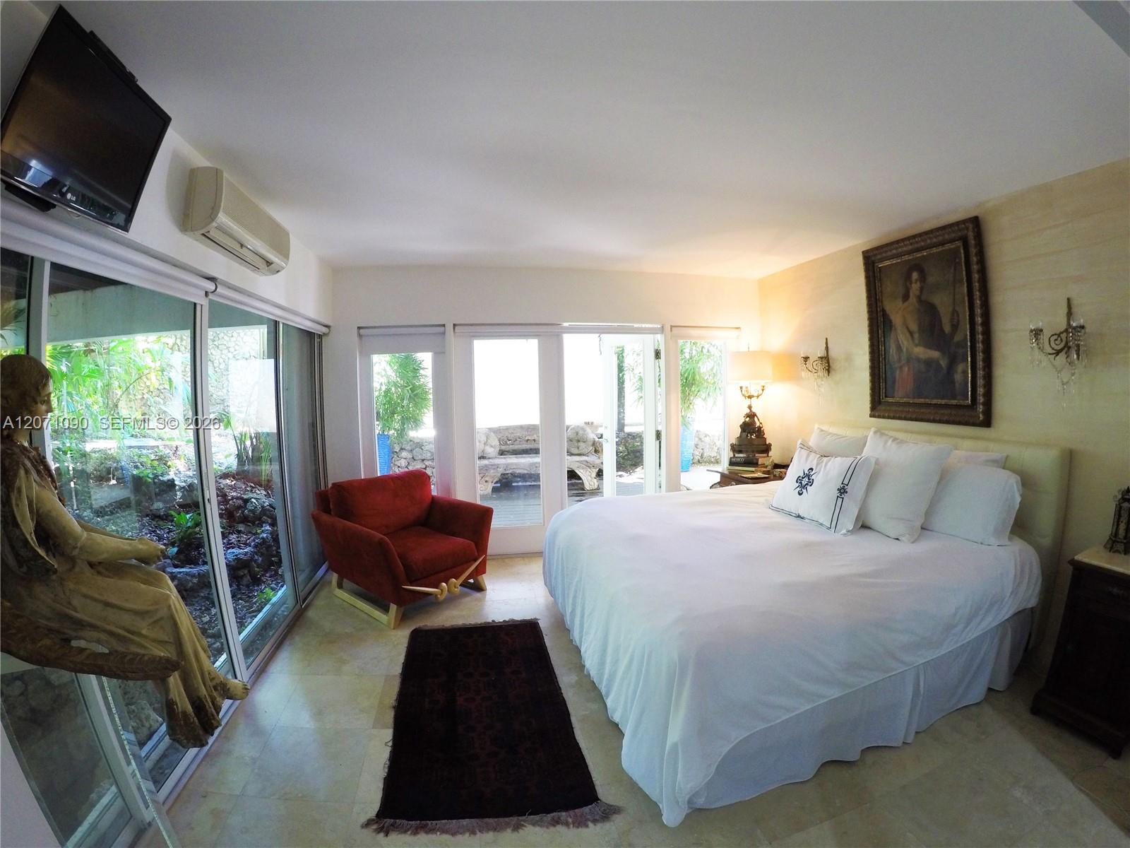 3596 Main Highway Property Photo 28