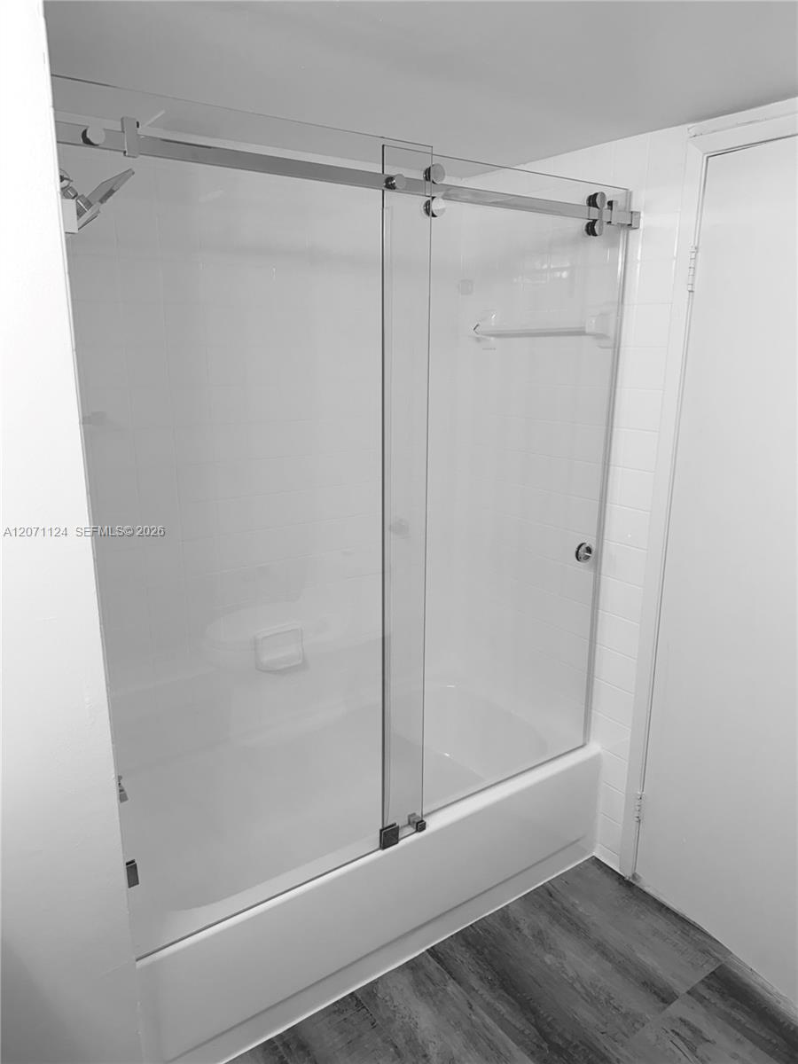A12071124 Property Photo 13