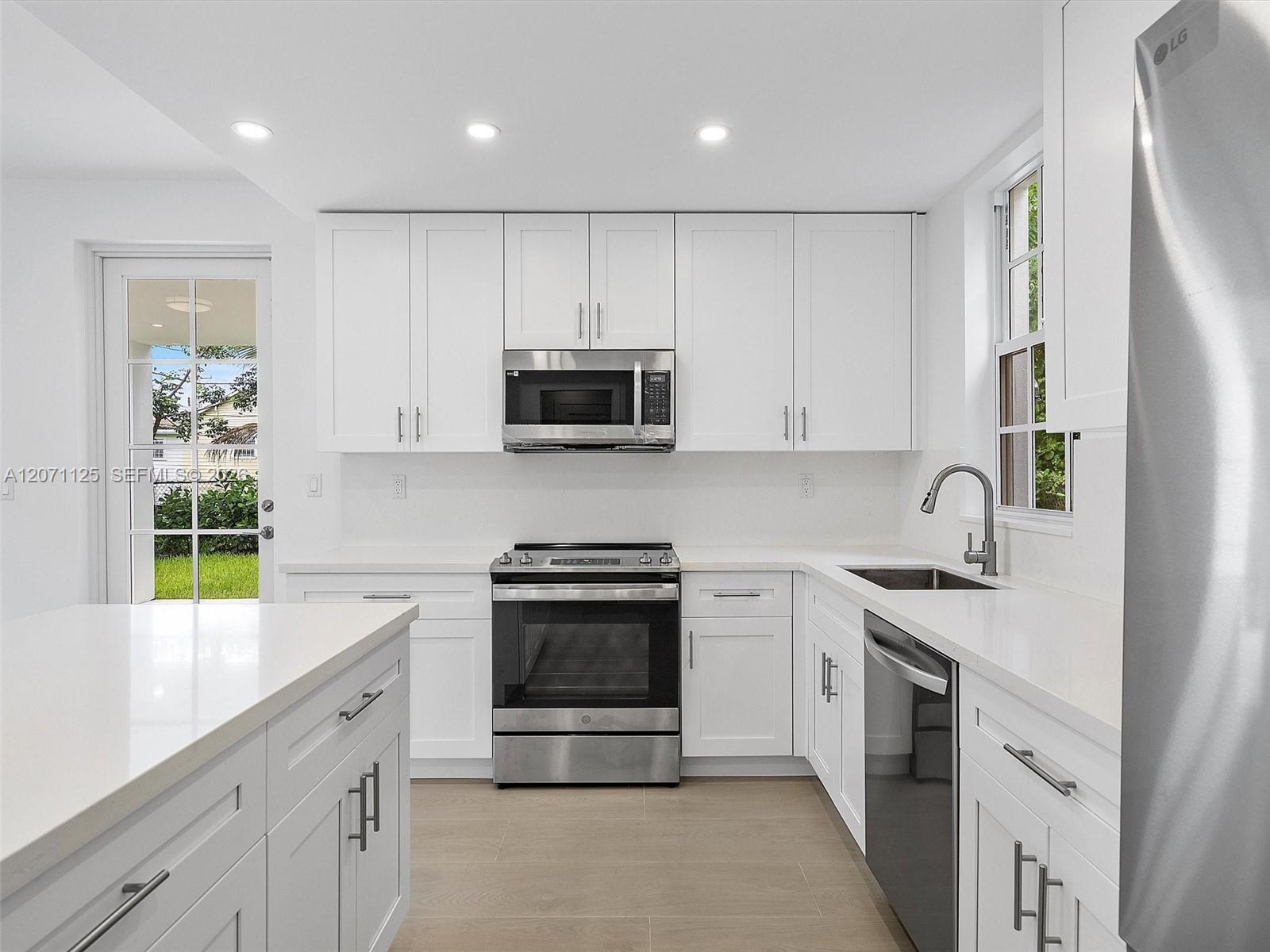 112 Florida Avenue Property Photo 8
