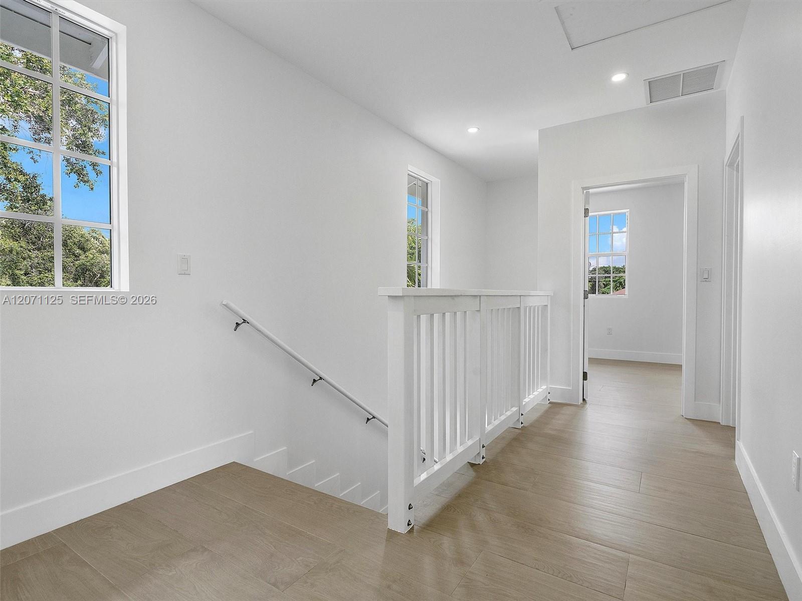 112 Florida Avenue Property Photo 14