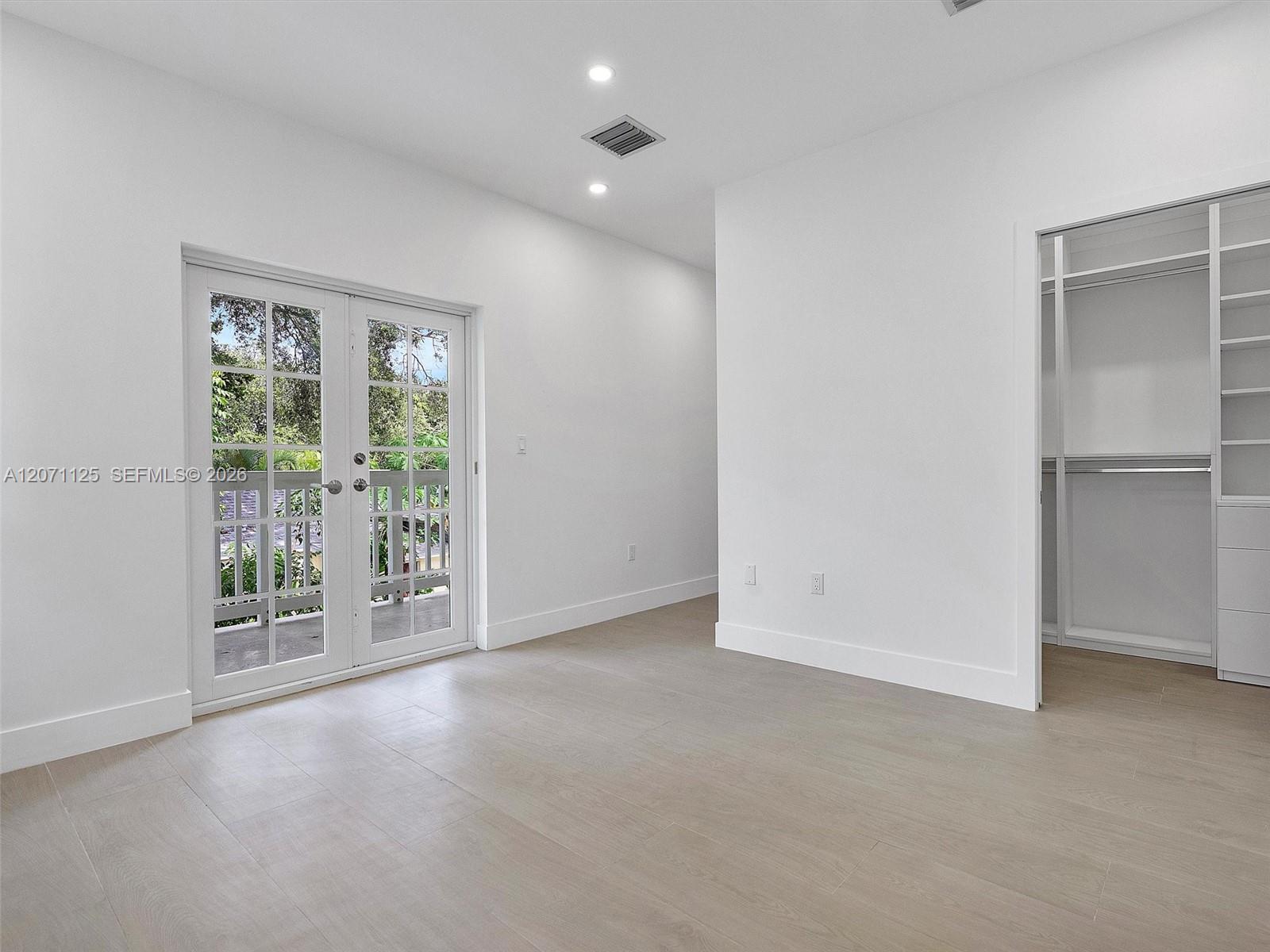 112 Florida Avenue Property Photo 19