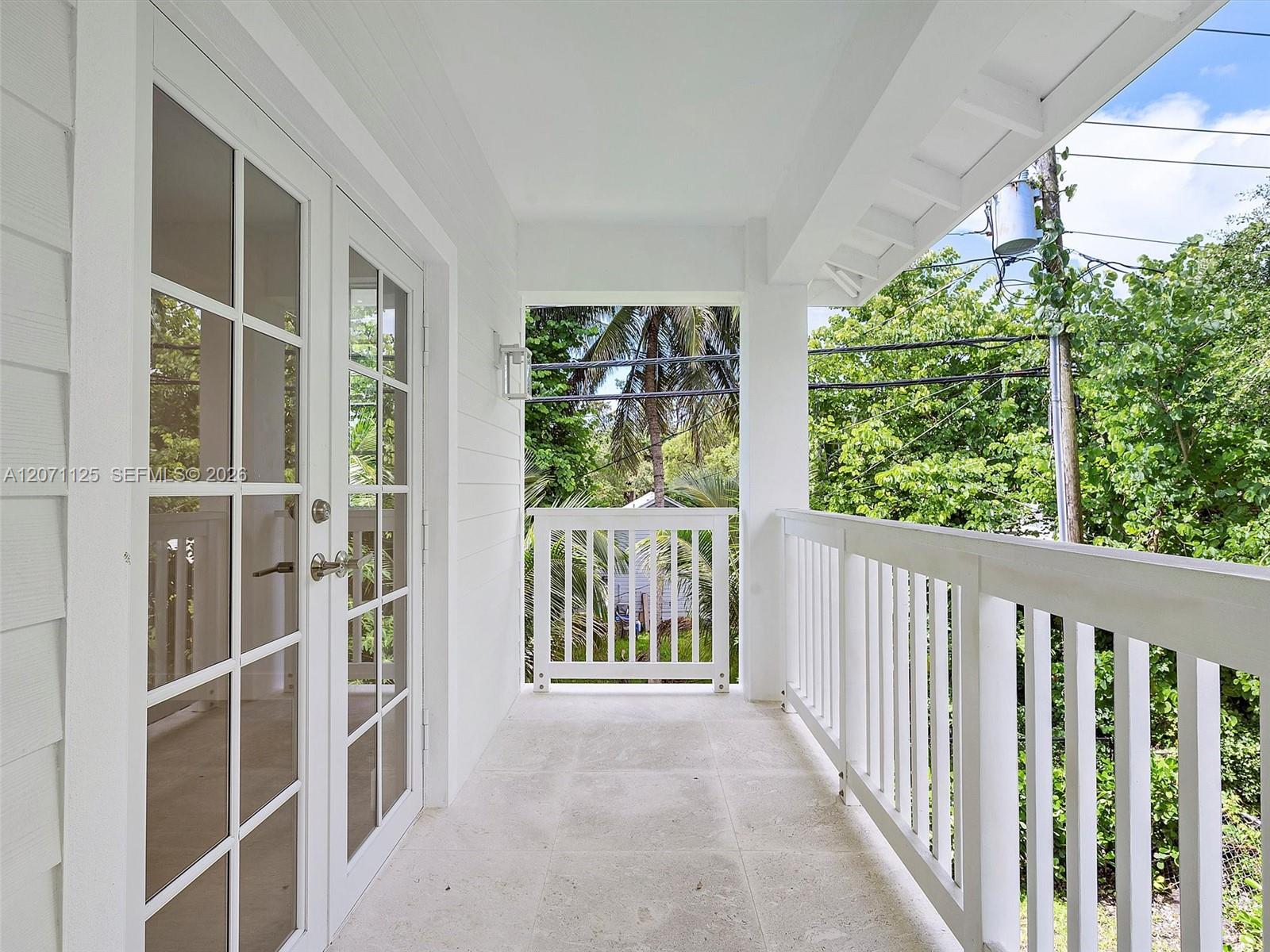 112 Florida Avenue Property Photo 24
