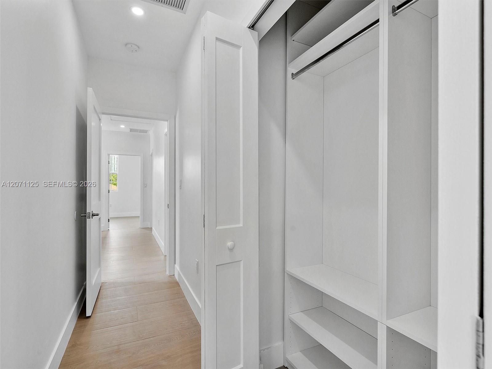 112 Florida Avenue Property Photo 25
