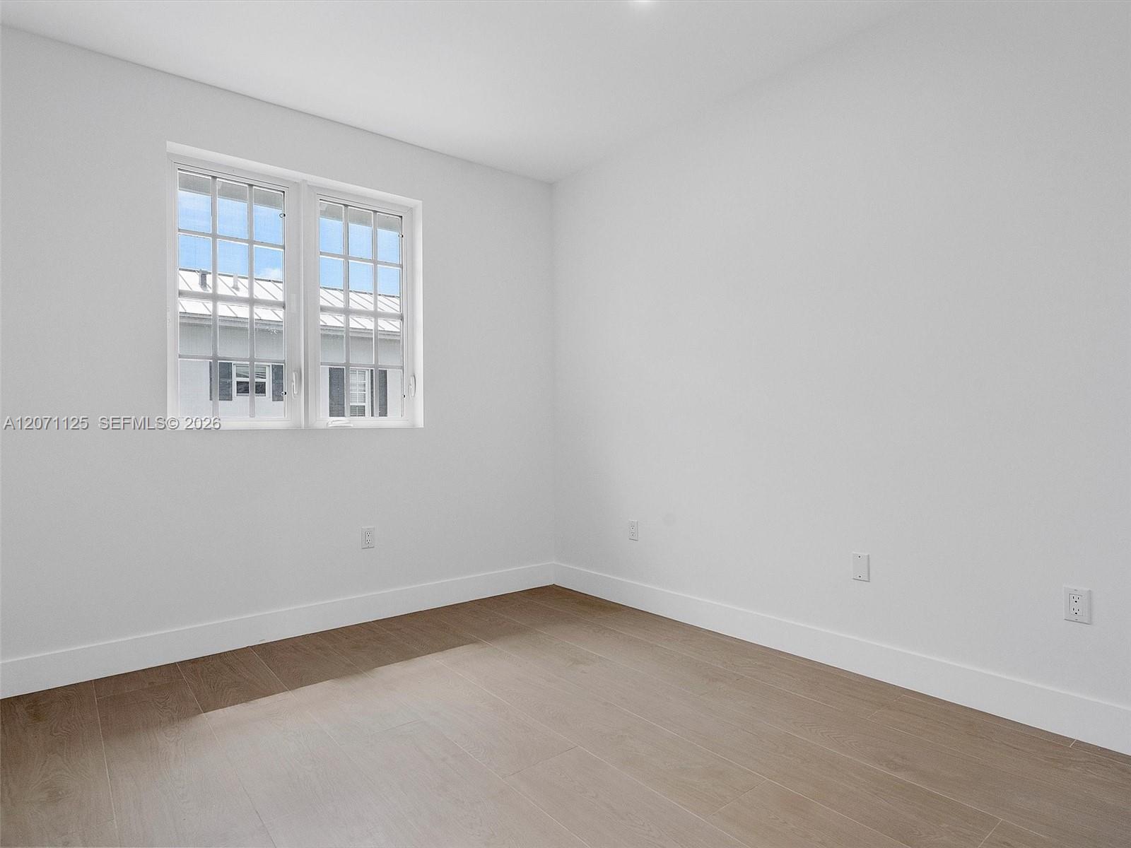 112 Florida Avenue Property Photo 30
