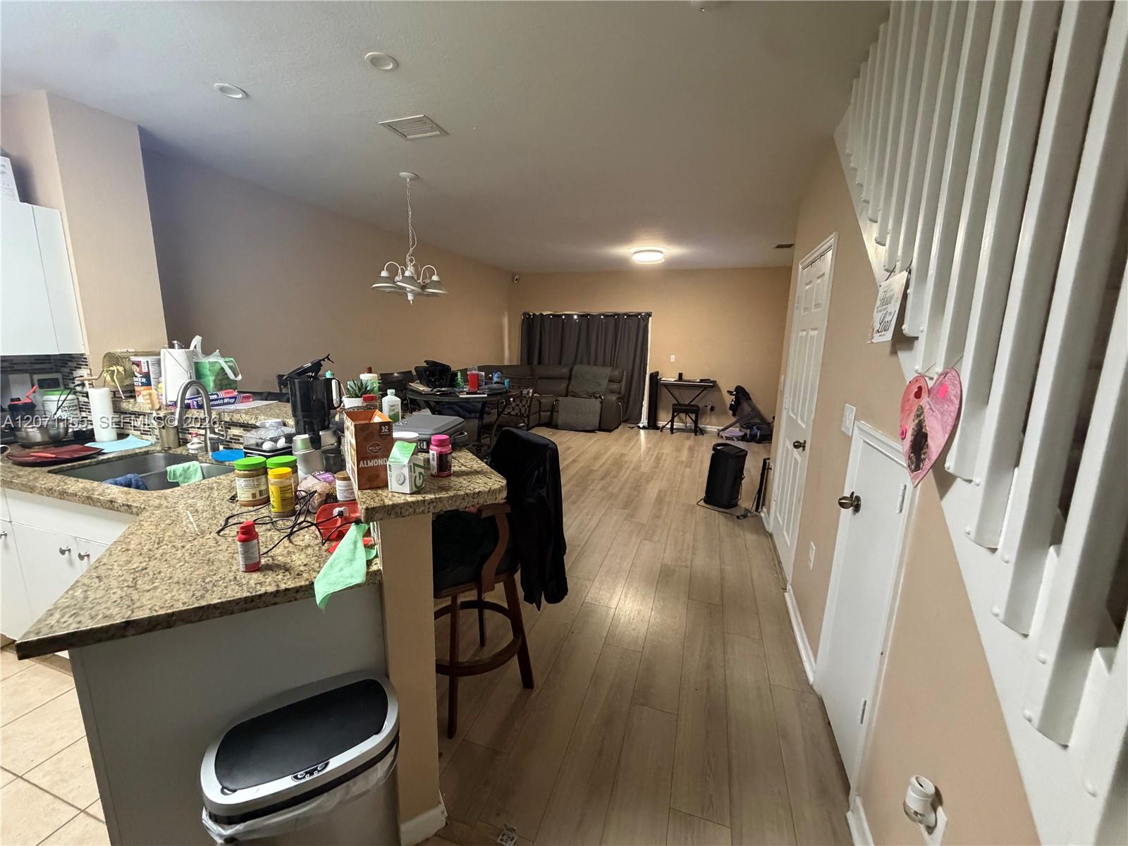 550 Saint Tropez Lane Property Photo 4