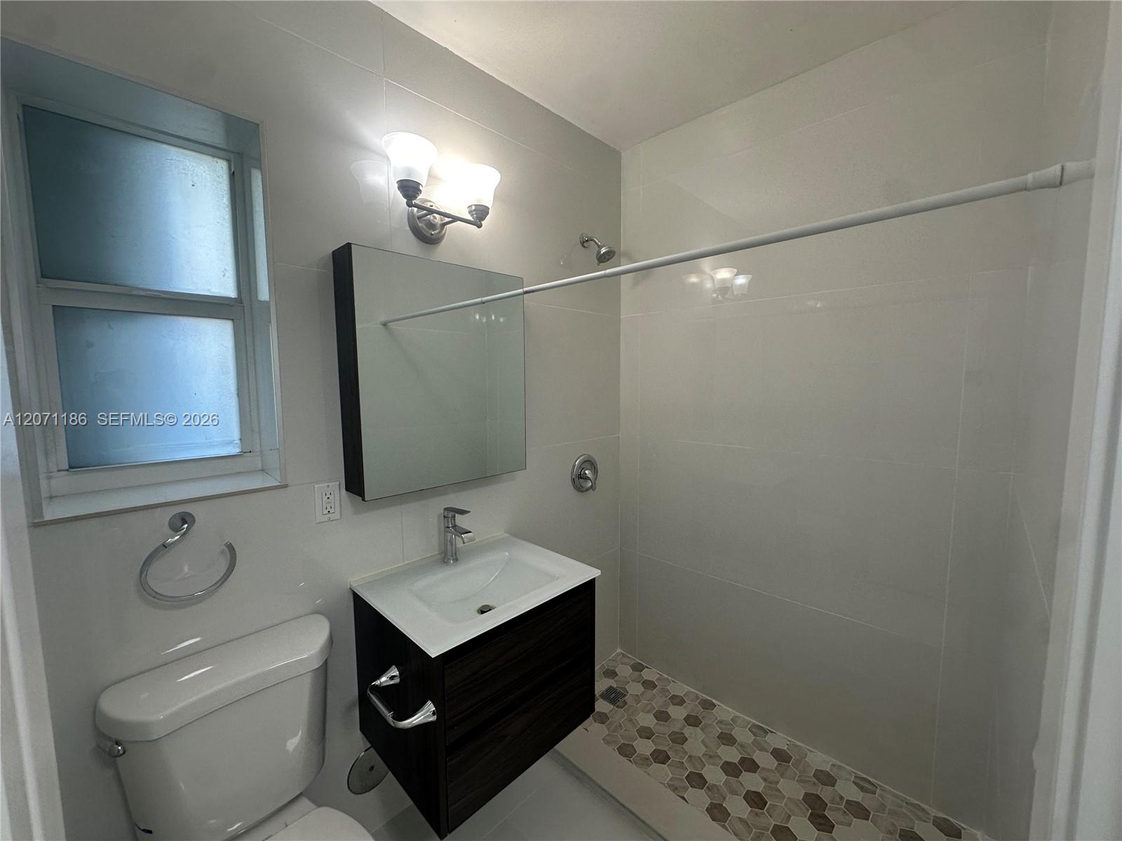 836 81st Street 4 Property Photo 4