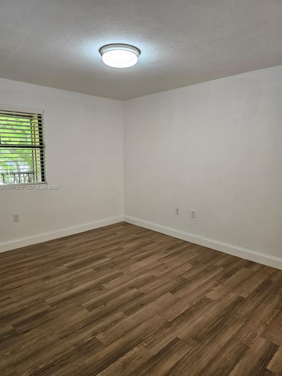 A12071208 Property Photo 8