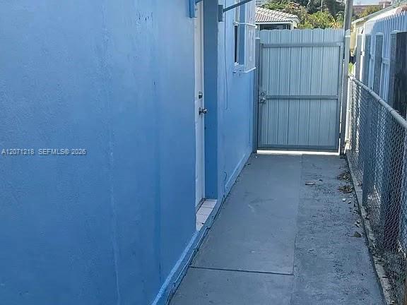2645 Sw 33rd Avenue Property Photo 3